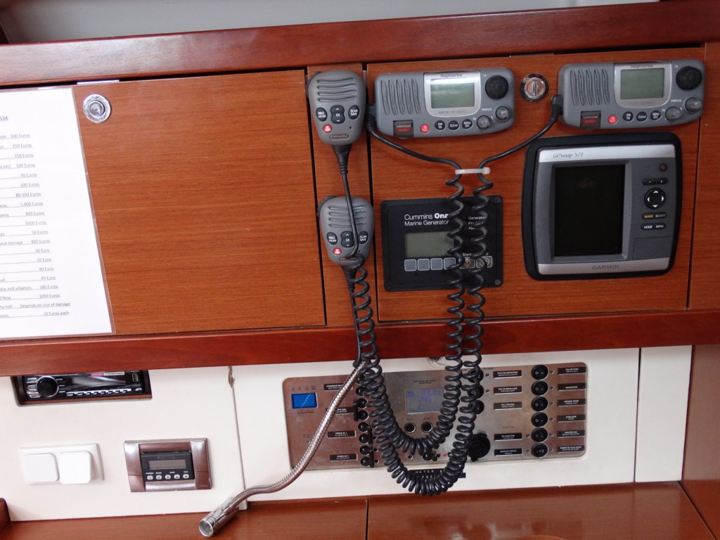 14 2vhf,radio gps