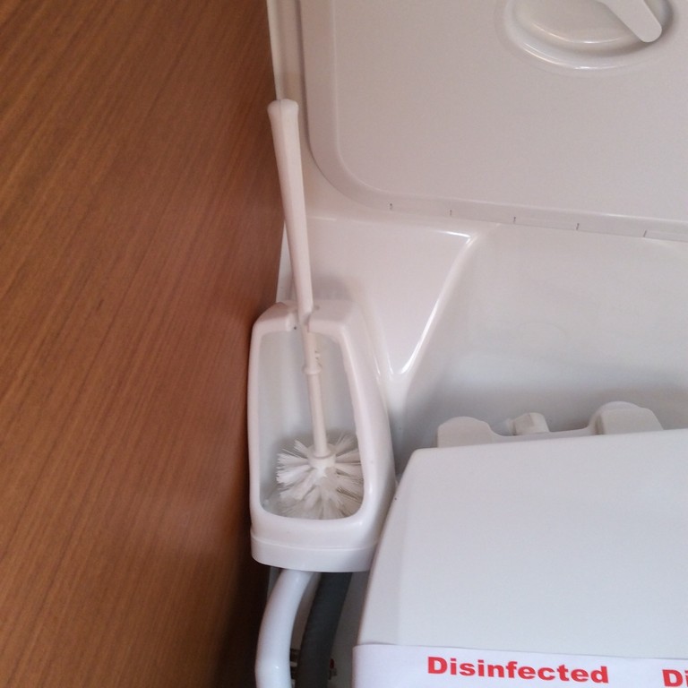 Toilet brush