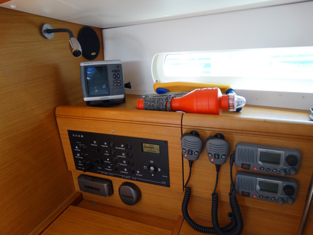 17 2 vhf gps