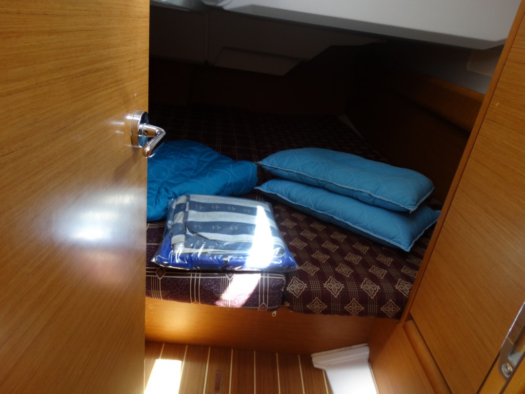 25 linen towels