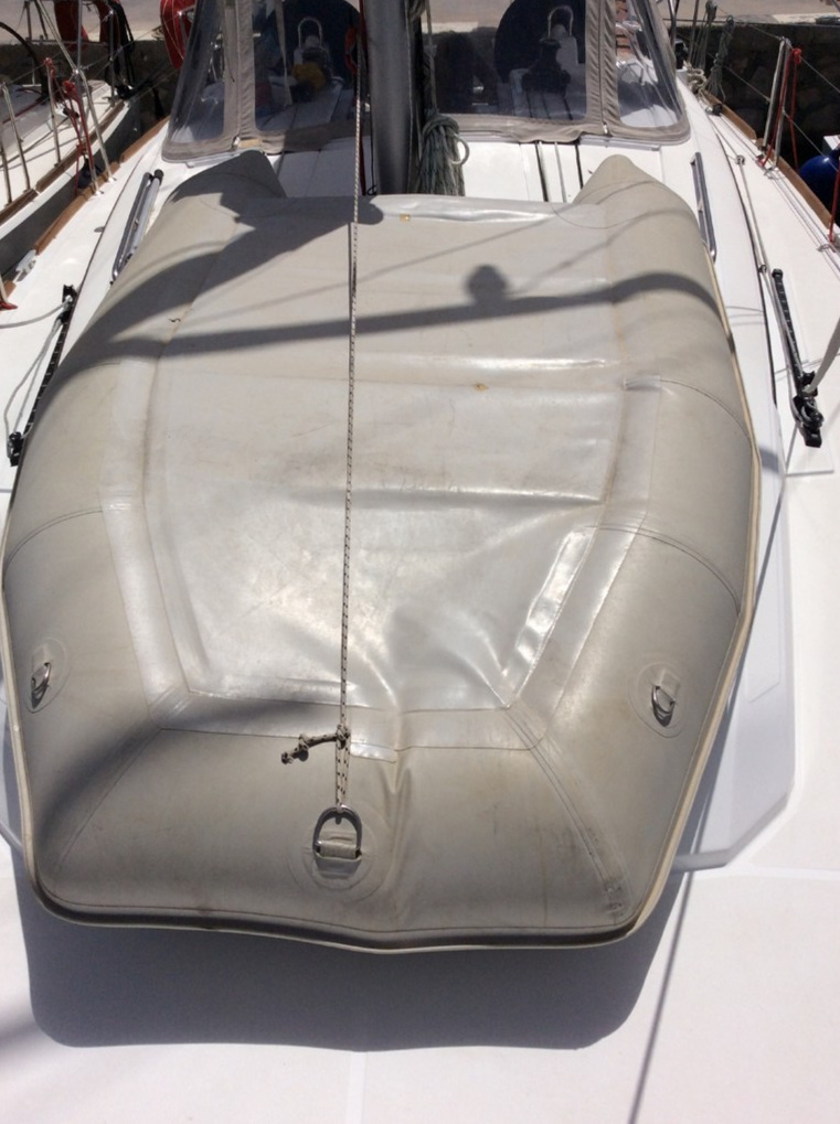 08 dingy