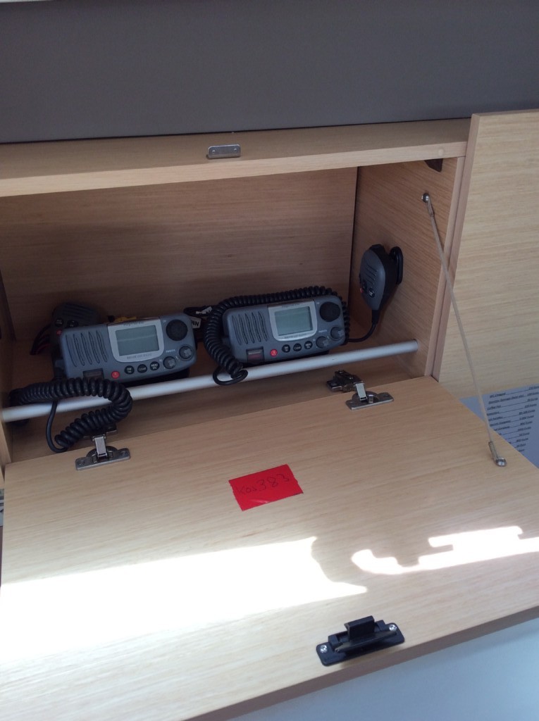 2 vhf