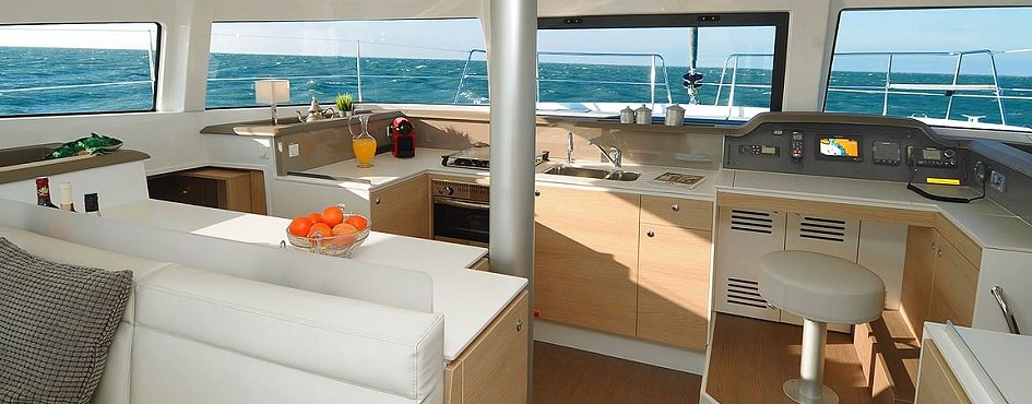 catamaran space aboard