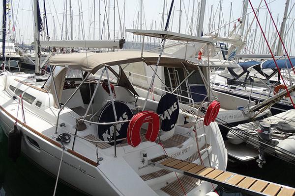 Jeanneau Sun Odyssey 42i Jeanneau Sun Odyssey 42i