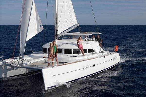 Lagoon 380 Catamaran 4 2 Cabins Charter Yacht 2002 11